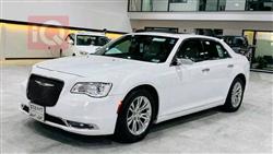 کرایسلەر 300